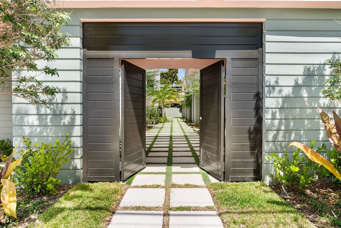 House in Miami, Florida, United States 5 - 17494997