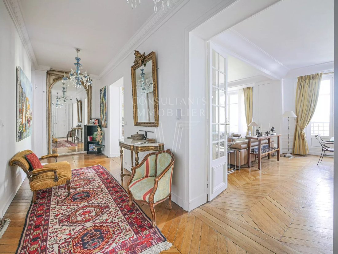 Apartment in Muette Nord, Paris 16e Arrondissement, Paris 4 - 17494734
