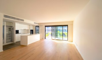 Apartment in Avenidas Novas, Lisbon, Portugal 2