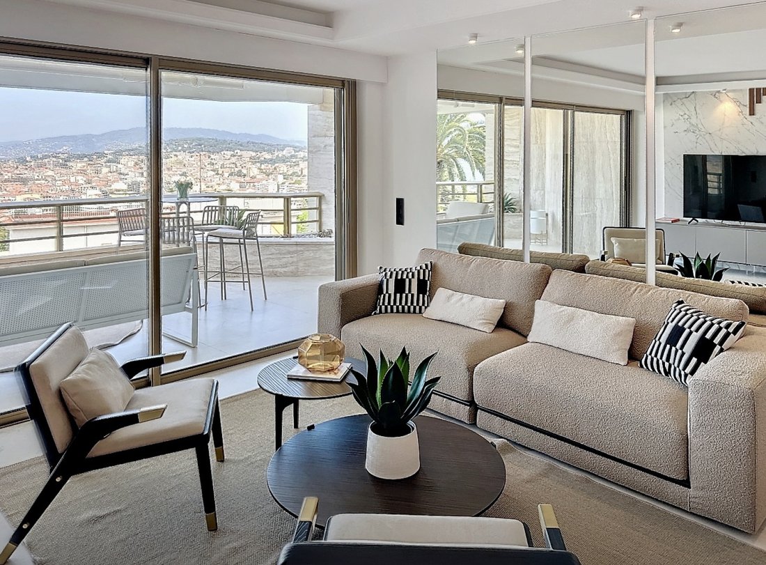 Apartment in Cannes, Provence-Alpes-Côte d'Azur, France 1 - 17494387
