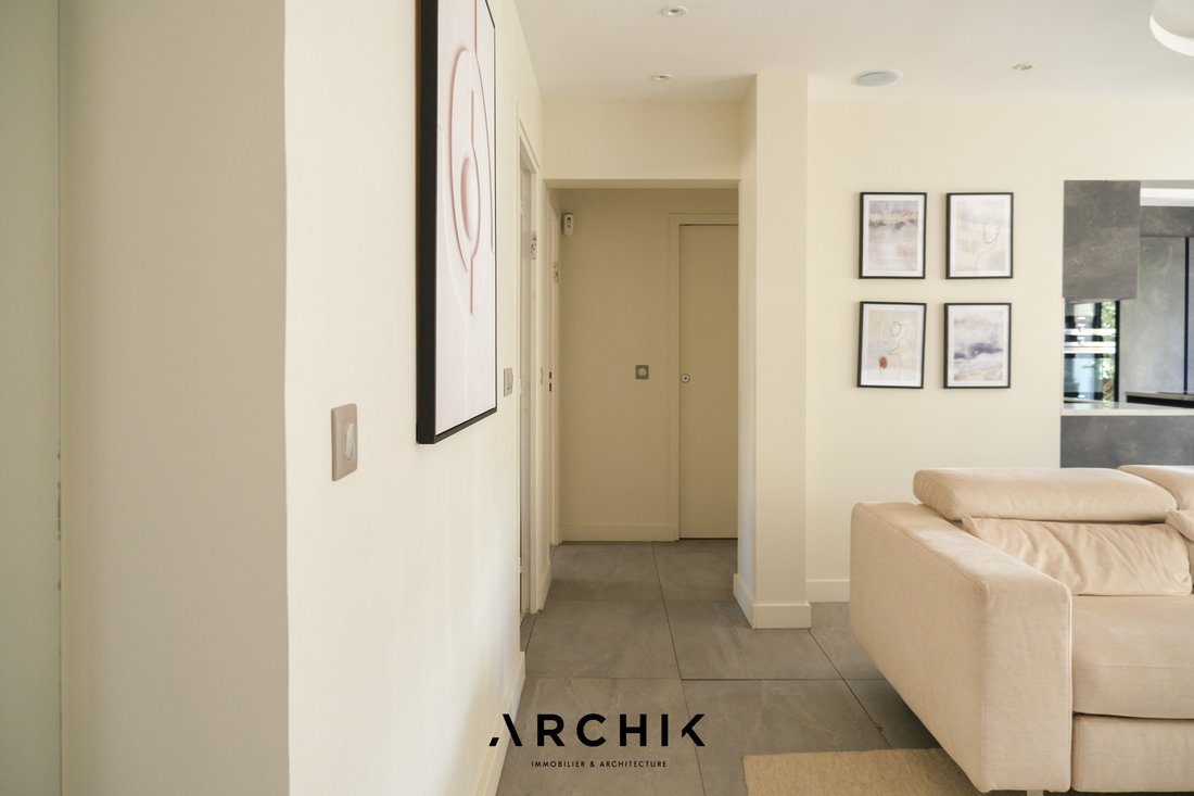 Apartment in Les Lilas, Ile-de-France, France 5 - 17497483
