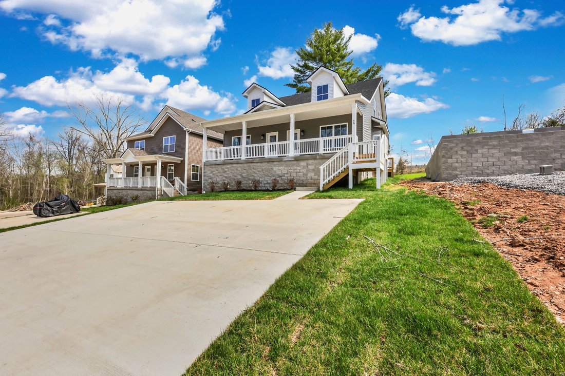 House in Clarksville, Tennessee, United States 4 - 17201720