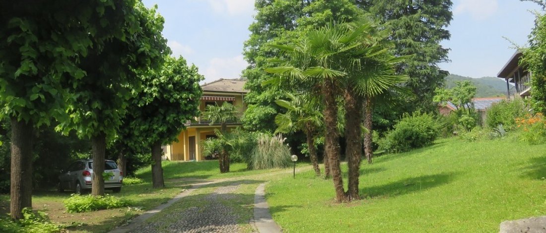 Villa in Longone Al Segrino, Lombardy, Italy 2 - 17495987