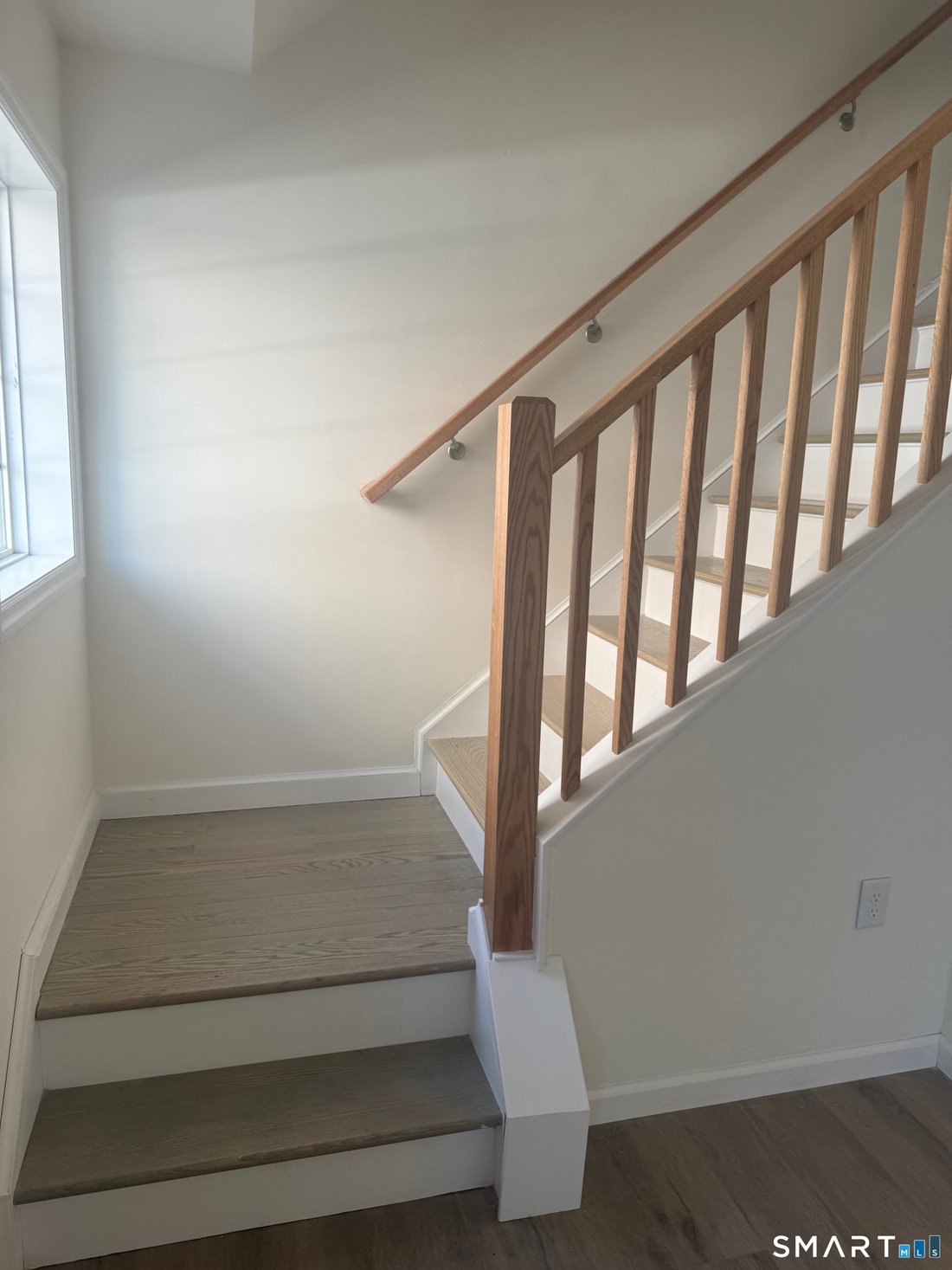 Stamford, Connecticut, United States 4 - 17495053