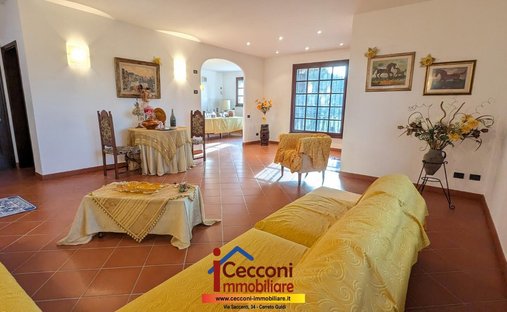 Country House in Center, Cerreto Guidi, Tuscany 1