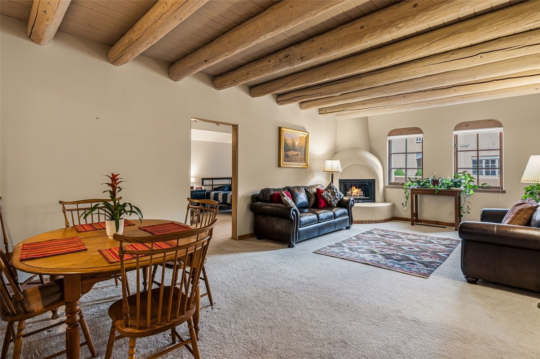 Condo in Santa Fe, New Mexico, United States 2 - 17497330