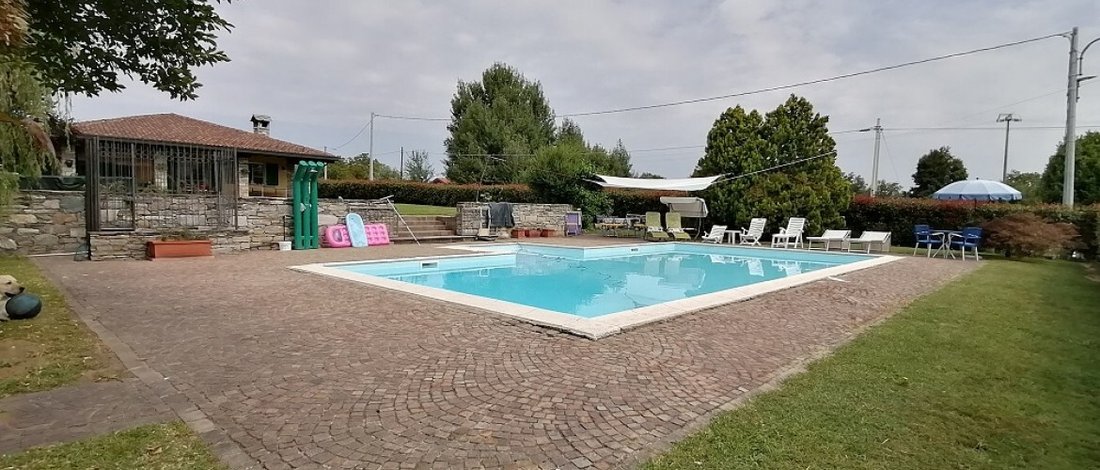 Villa in Agrate Conturbia, Piedmont, Italy 1 - 15359274