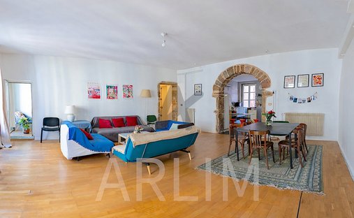 Apartment in Perralière, Lyon, Auvergne-Rhône-Alpes 1