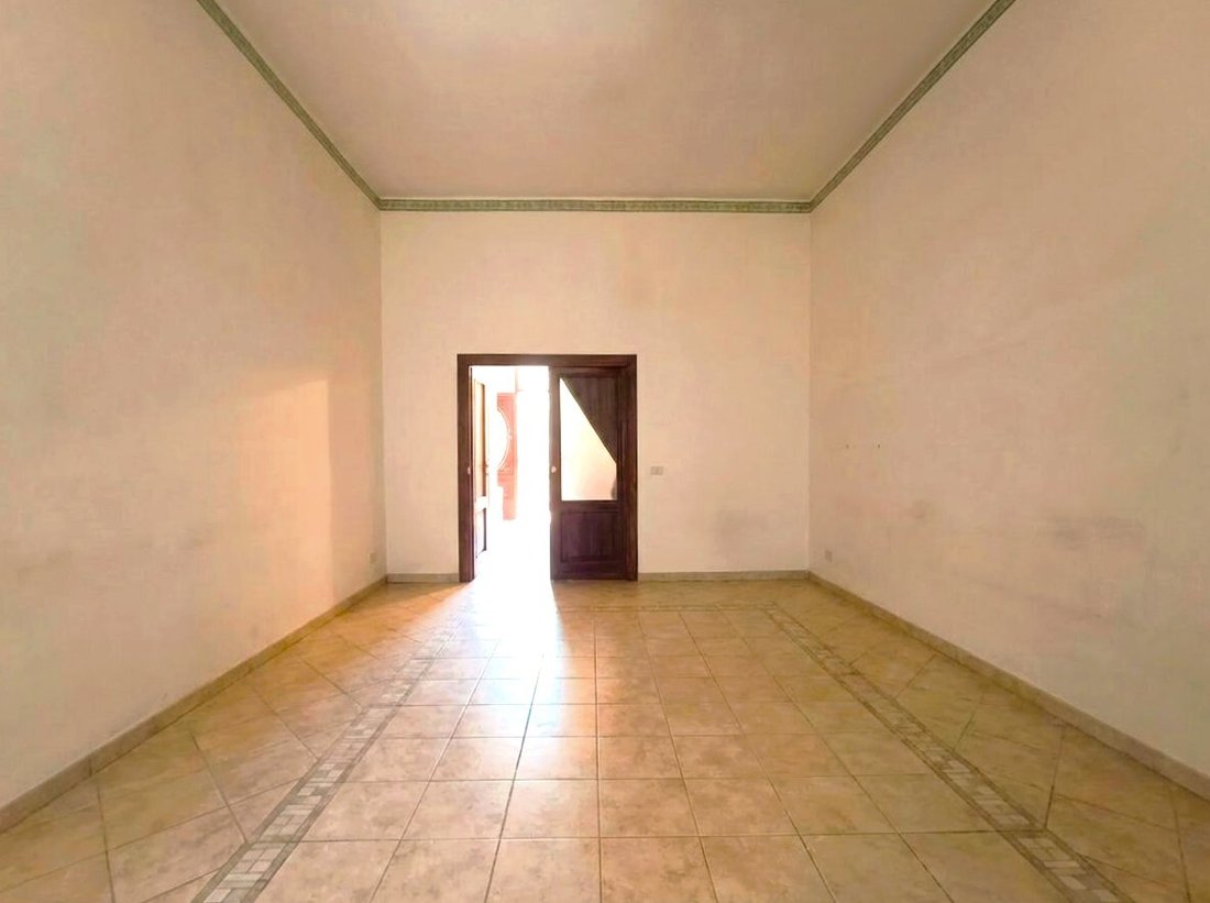 Apartment in Naples, Campania, Italy 1 - 17014533