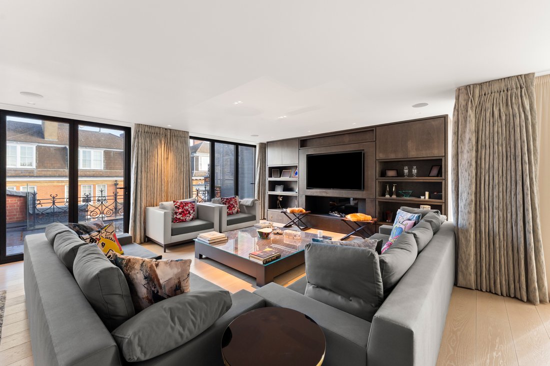 Apartment in Hyde Park, Westminster, England 2 - 17494616