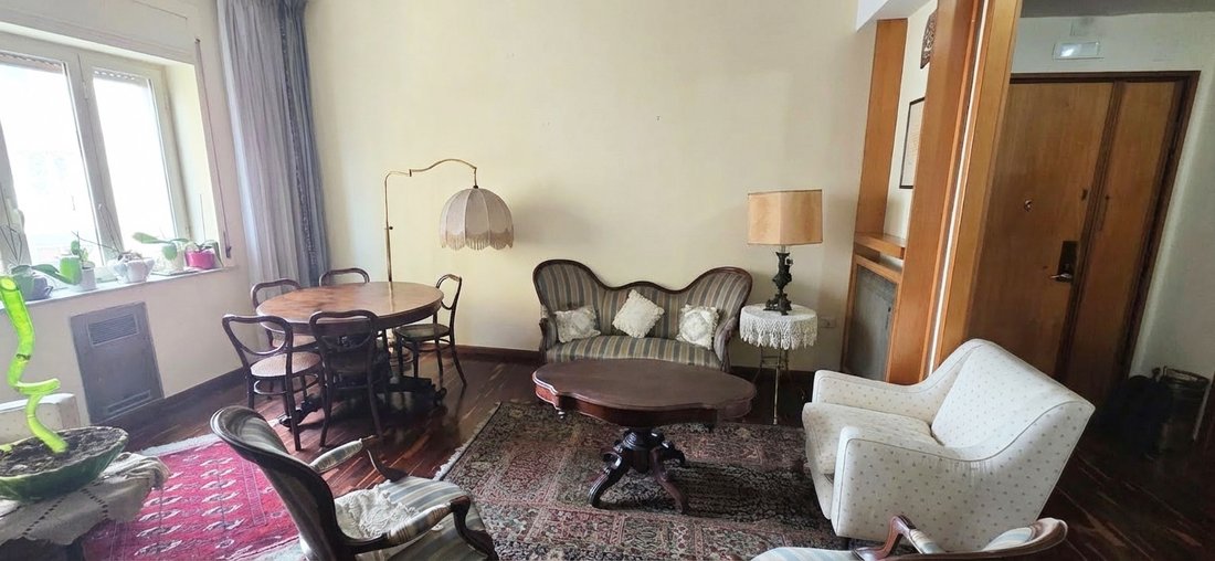 Apartment in Vomero, Naples, Campania 1 - 17495938