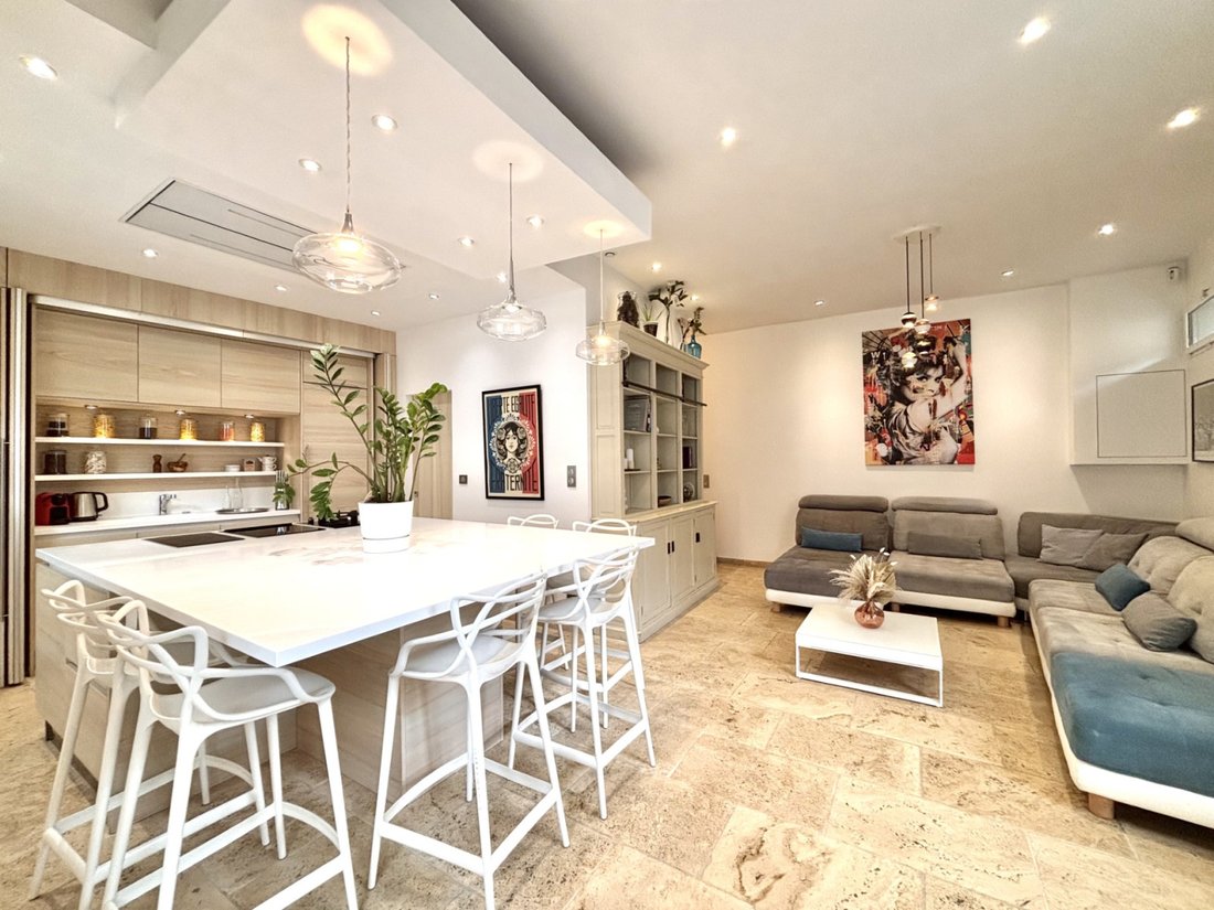 House in Zone Est Diffuse, Saint-Tropez, France 1 - 16297114
