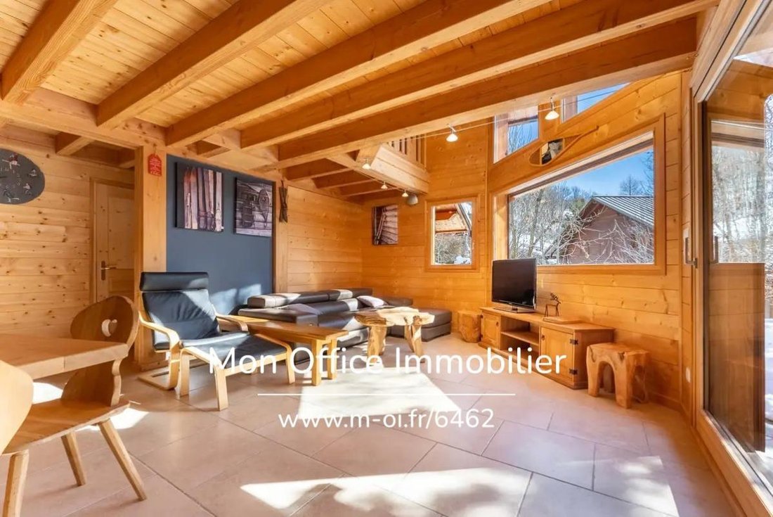 Chalet in Saint-Chaffrey, Provence-Alpes-Côte d'Azur, France 4 - 17497527