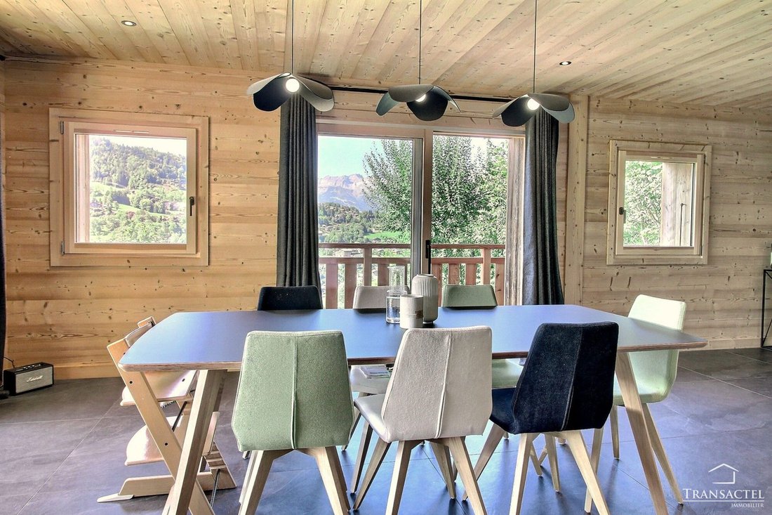 Chalet in Saint-Gervais-les-Bains, Auvergne-Rhône-Alpes, France 5 - 17494255
