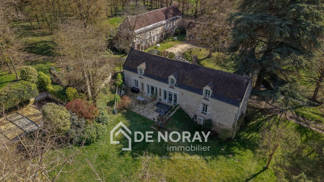 House in Saint-Georges-sur-Cher, Centre-Val de Loire, France 1 - 17494245