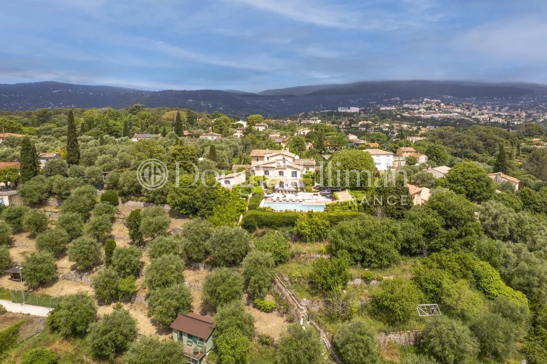 House in Grasse, Provence-Alpes-Côte d'Azur, France 1 - 16052974