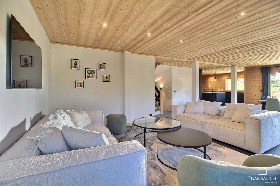 Chalet in Saint-Gervais-les-Bains, Auvergne-Rhône-Alpes, France 4 - 17494255