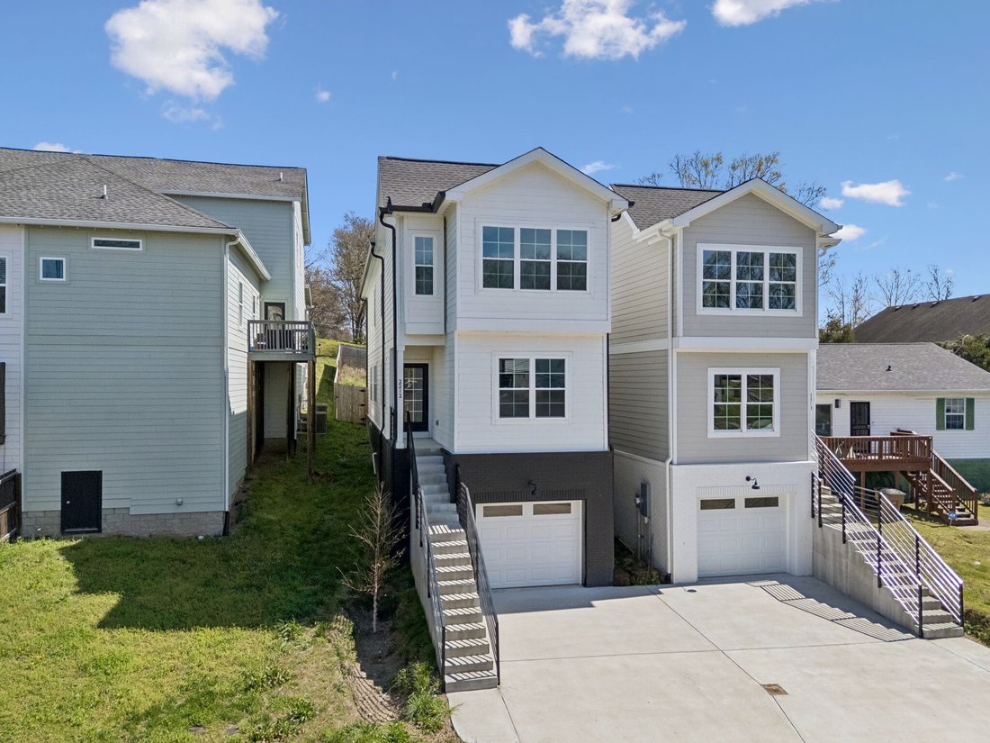 Co Op in Nashville, Tennessee, United States 1 - 17496116