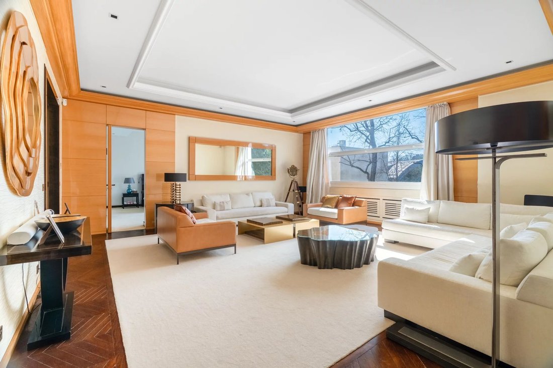 Apartment in Muette Nord, Paris 16e Arrondissement, Paris 3 - 17497390