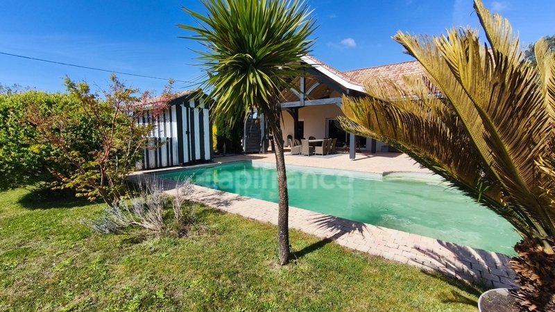 Villa in Sanguinet, Nouvelle-Aquitaine, France 2 - 17497785