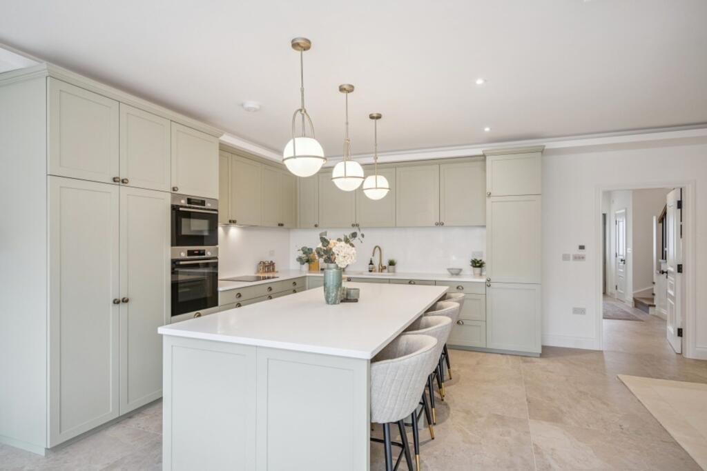 House in Tatling End, Gerrards Cross, England 4 - 17495846