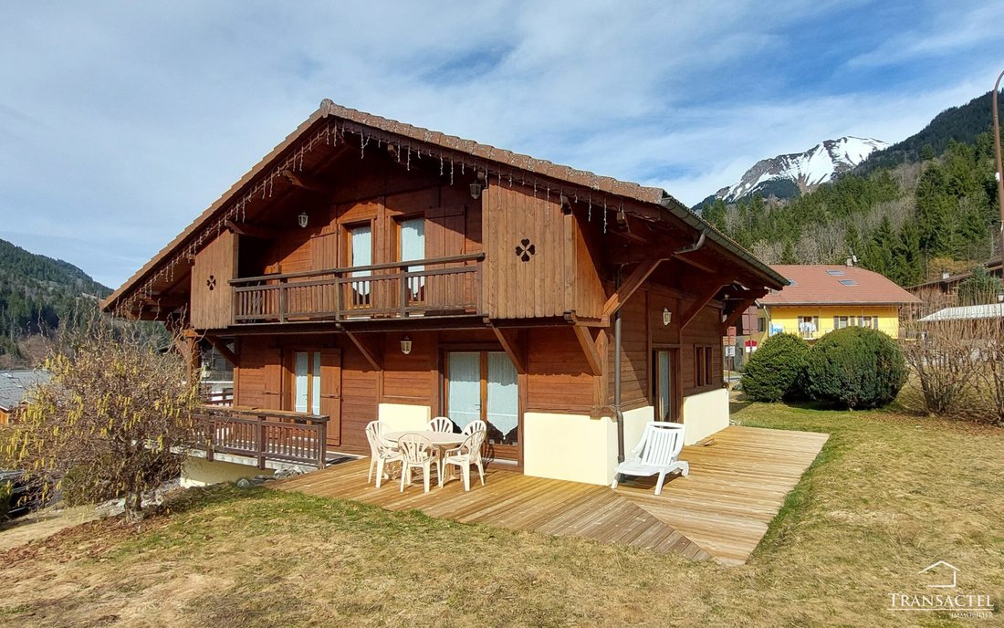 Chalet in Les Contamines-Montjoie, Auvergne-Rhône-Alpes, France 1 - 17494293
