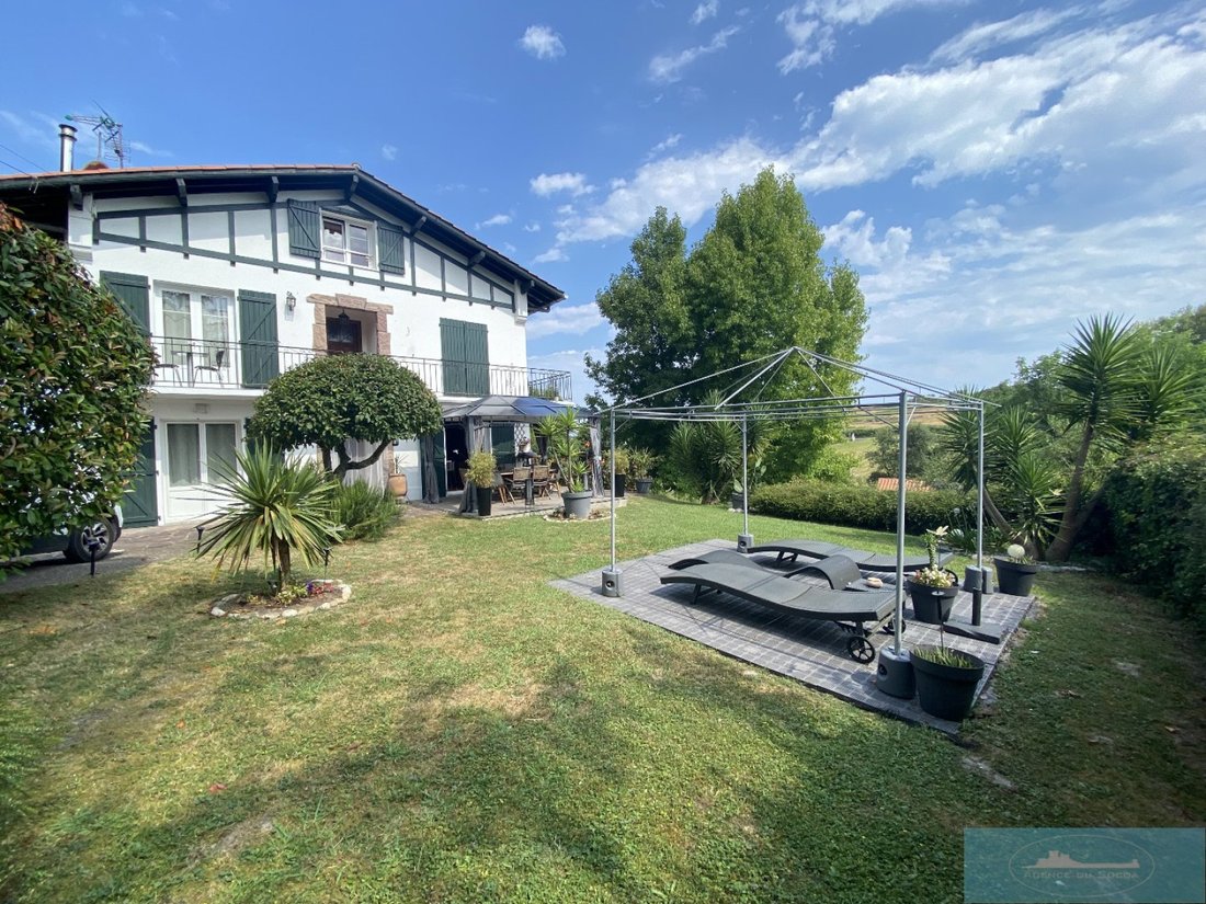 Apartment in Mendi-Choko-Karrikatxar-Olhette, Urrugne, France 2 - 16333958