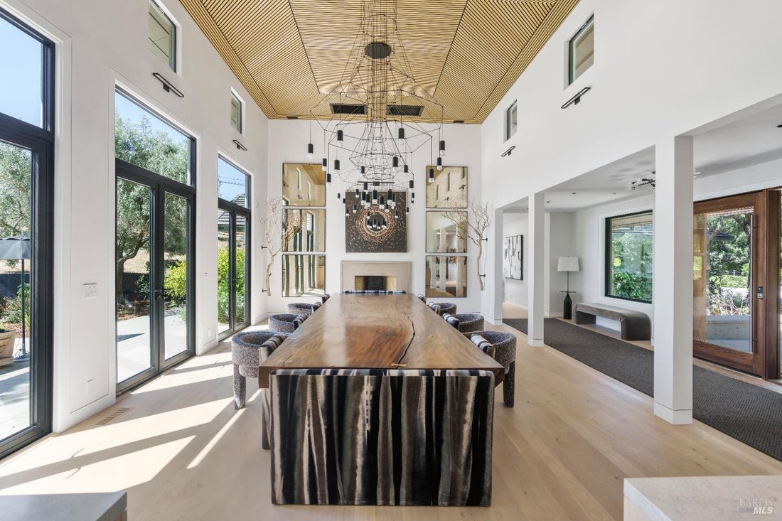 Co Op in Napa, California, United States 4 - 17497416