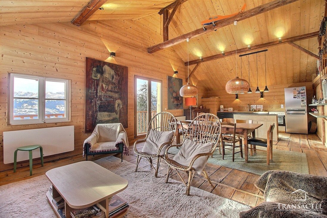 Chalet in Saint-Gervais-les-Bains, Auvergne-Rhône-Alpes, France 1 - 17494317