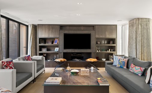 Apartment in Hyde Park, Westminster, England 1