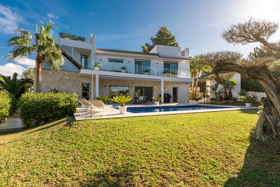 Villa in Rotes Velles, Calvia, Balearic Islands 2 - 17495029