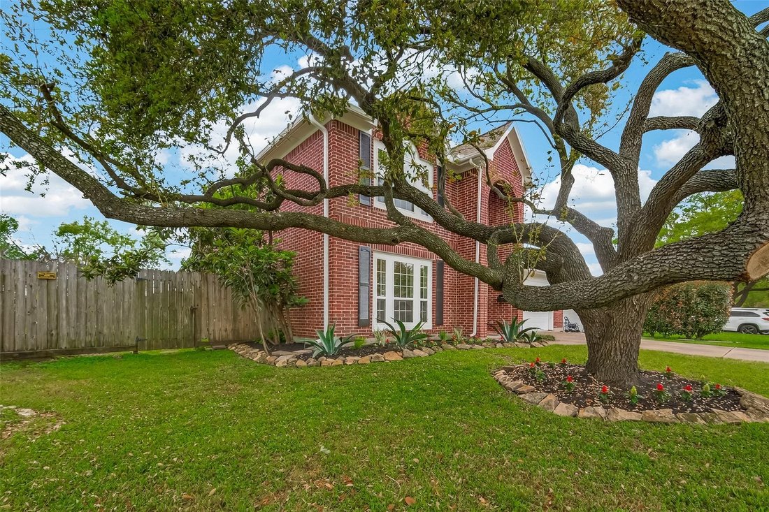 House in Houston, Texas, United States 2 - 17496368