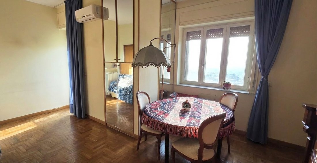 Apartment in Vomero, Naples, Campania 2 - 17495938