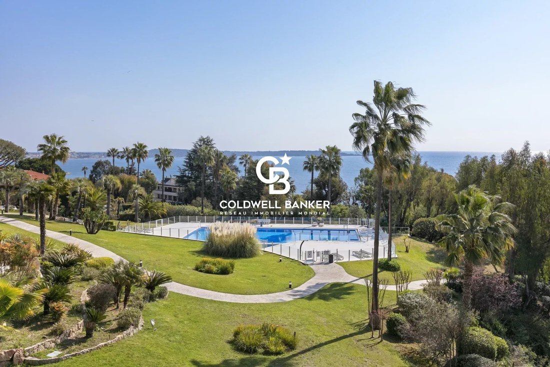 Apartment in Cannes, Provence-Alpes-Côte d'Azur, France 2 - 17497636