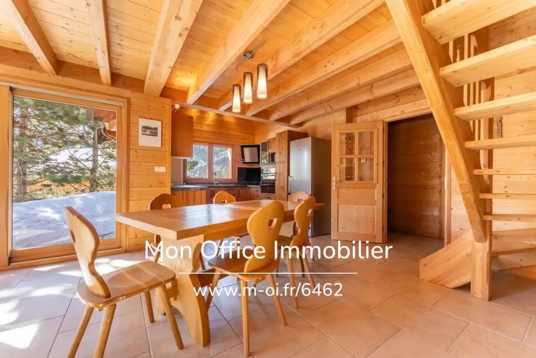 Chalet in Saint-Chaffrey, Provence-Alpes-Côte d'Azur, France 5 - 17497527