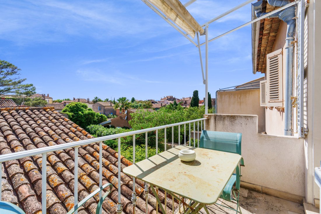 House in Zone Est Diffuse, Saint-Tropez, France 2 - 16506209