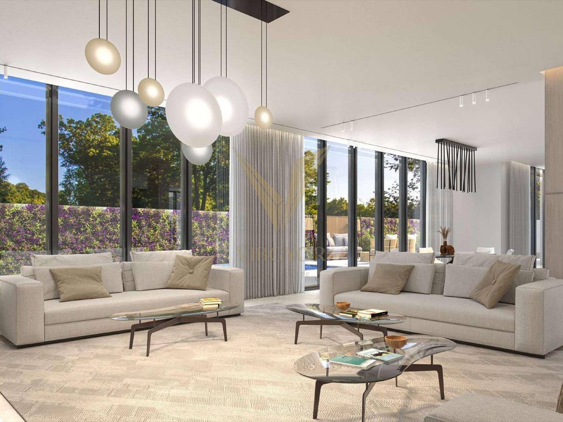 Villa in Albade'i, Sharjah Emirate, United Arab Emirates 3 - 17496420