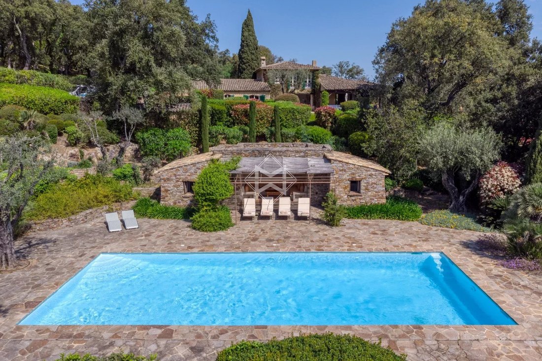 Villa in Est, Cogolin, France 2 - 15302076