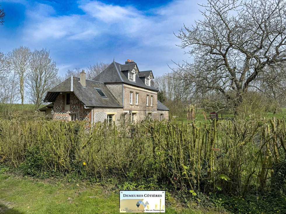 Estate in Bordeaux-Saint-Clair, Normandy, France 3 - 17494132
