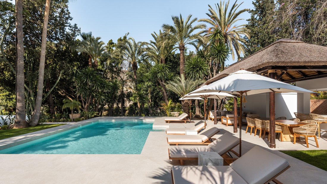 Villa in Nueva Andalucia, Marbella, Spain 3 - 17495621