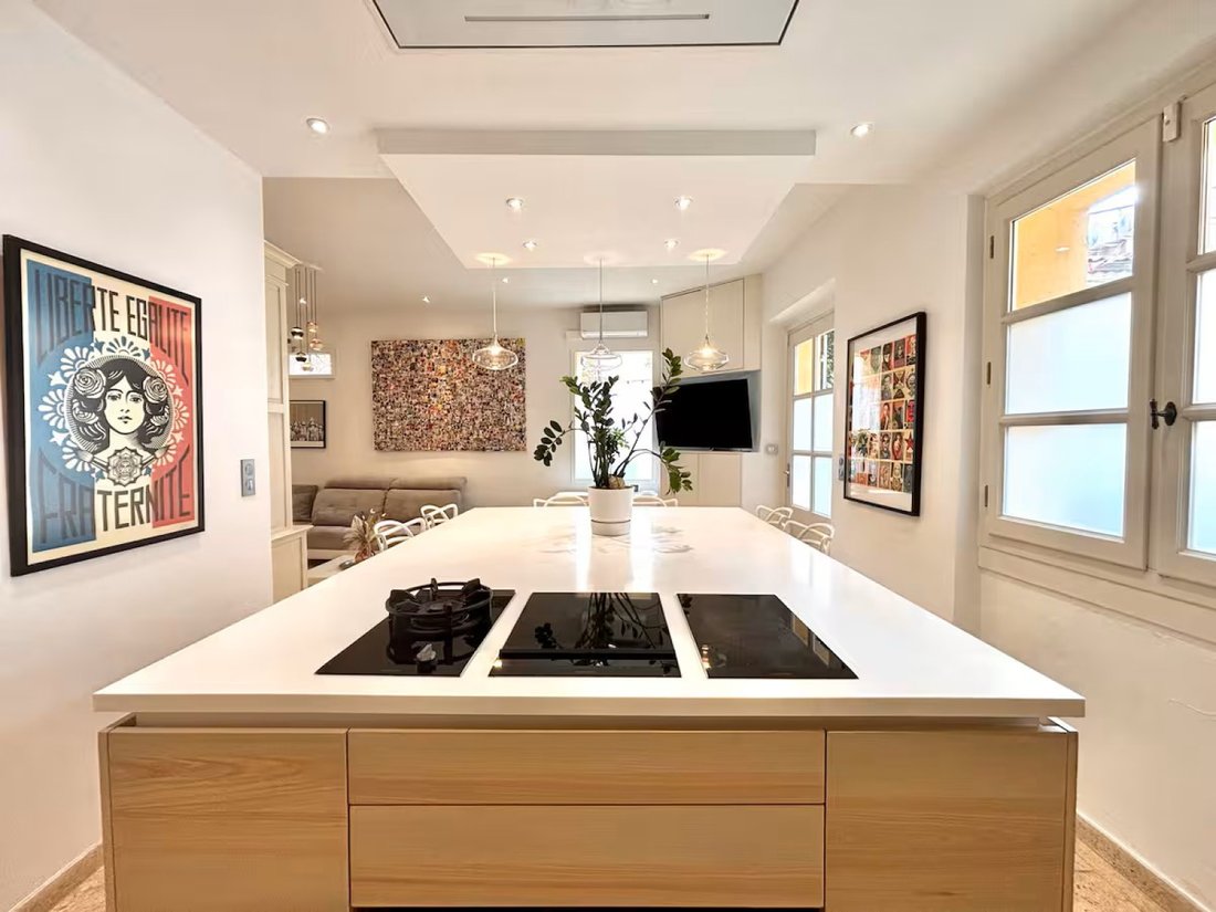 House in Zone Est Diffuse, Saint-Tropez, France 4 - 16297114