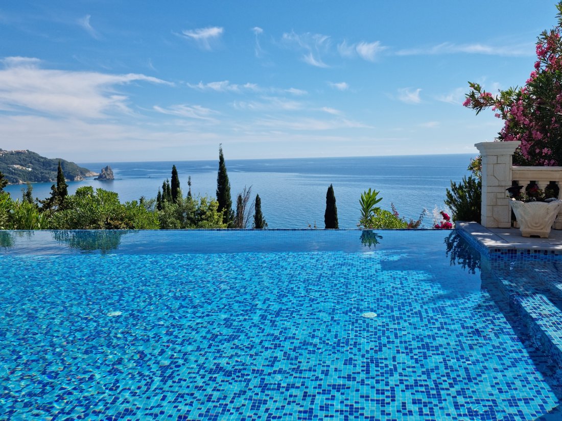 Villa in Corfu, Peloponnese, Western Greece and the Ionian, Greece 4 - 17496734