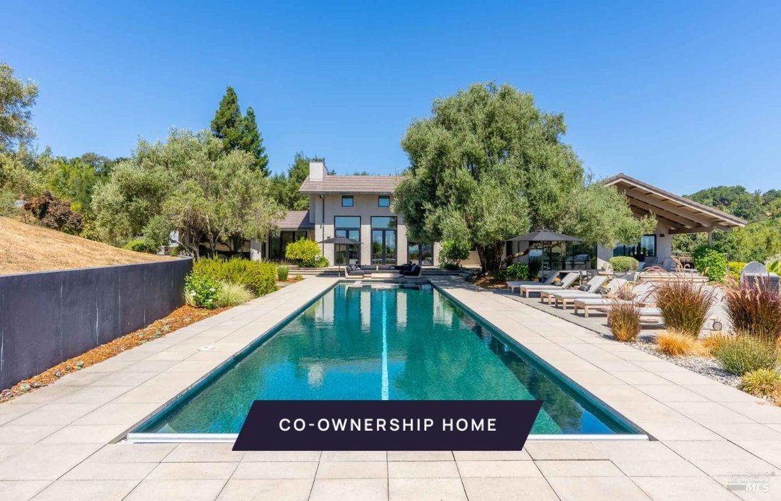 Co Op in Napa, California, United States 1 - 17497416