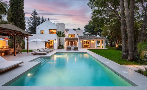 Villa in Nueva Andalucía, Marbella, Spanien 1