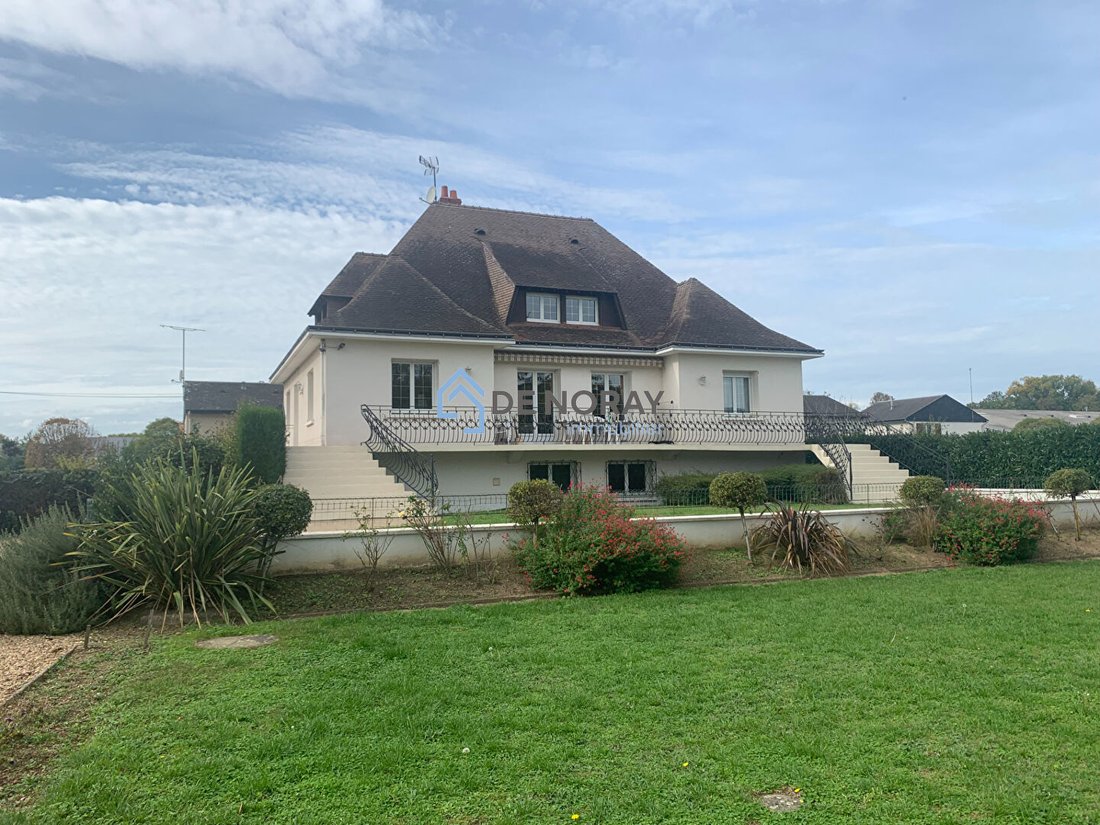 House in Nazelles-Négron, Centre-Val de Loire, France 1 - 17494230