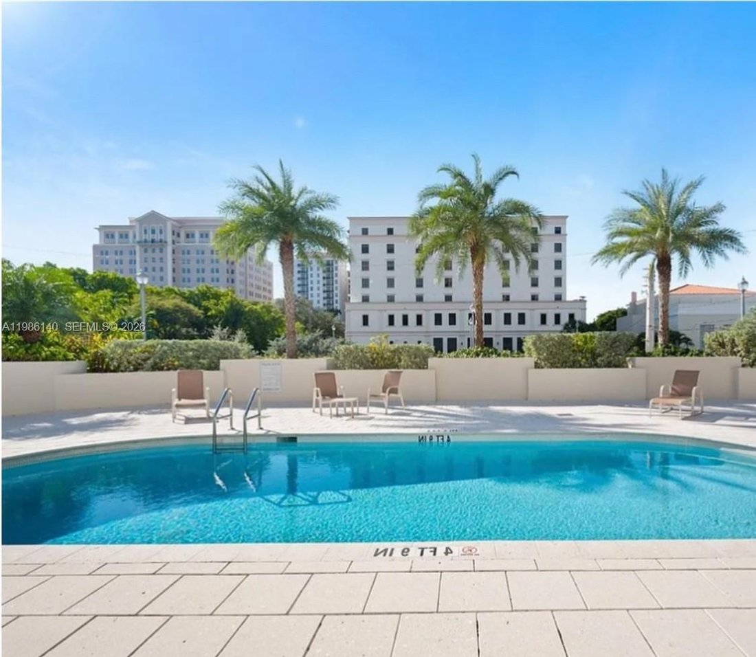 Condo in Coral Gables, Florida, United States 5 - 17495894