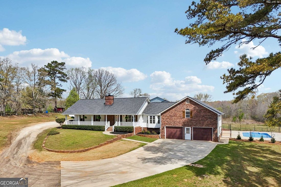 House in Senoia, Georgia, United States 2 - 17499554