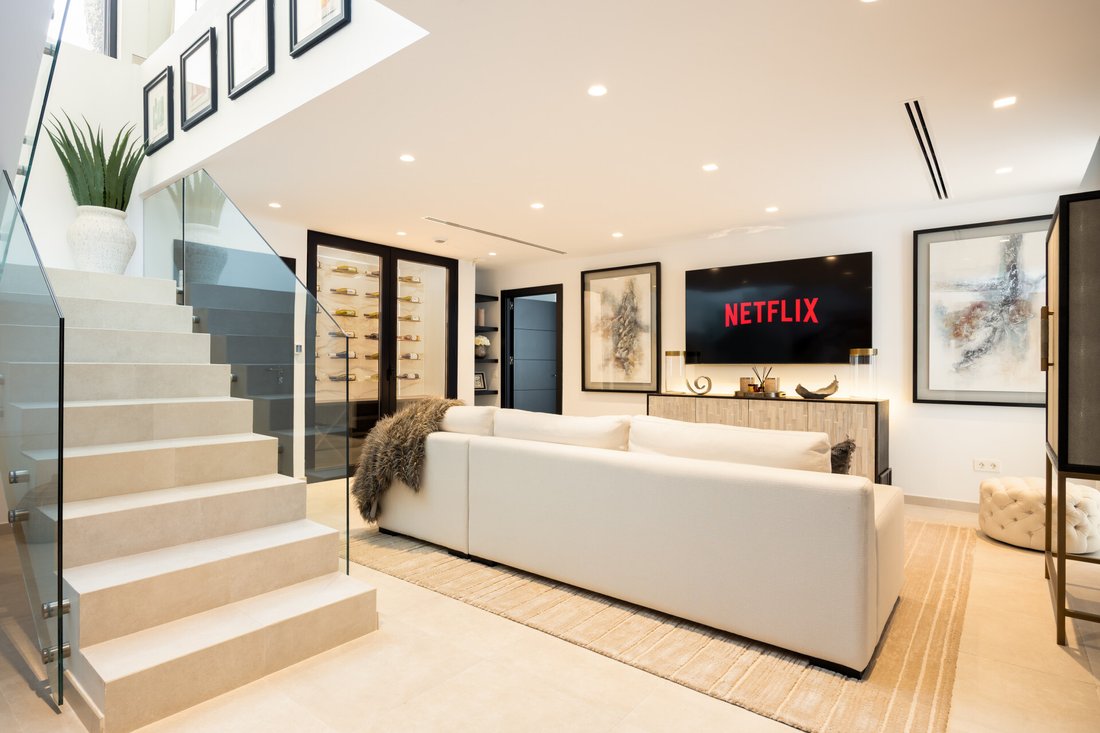 Villa in Nueva Andalucia, Marbella, Spain 5 - 17499654