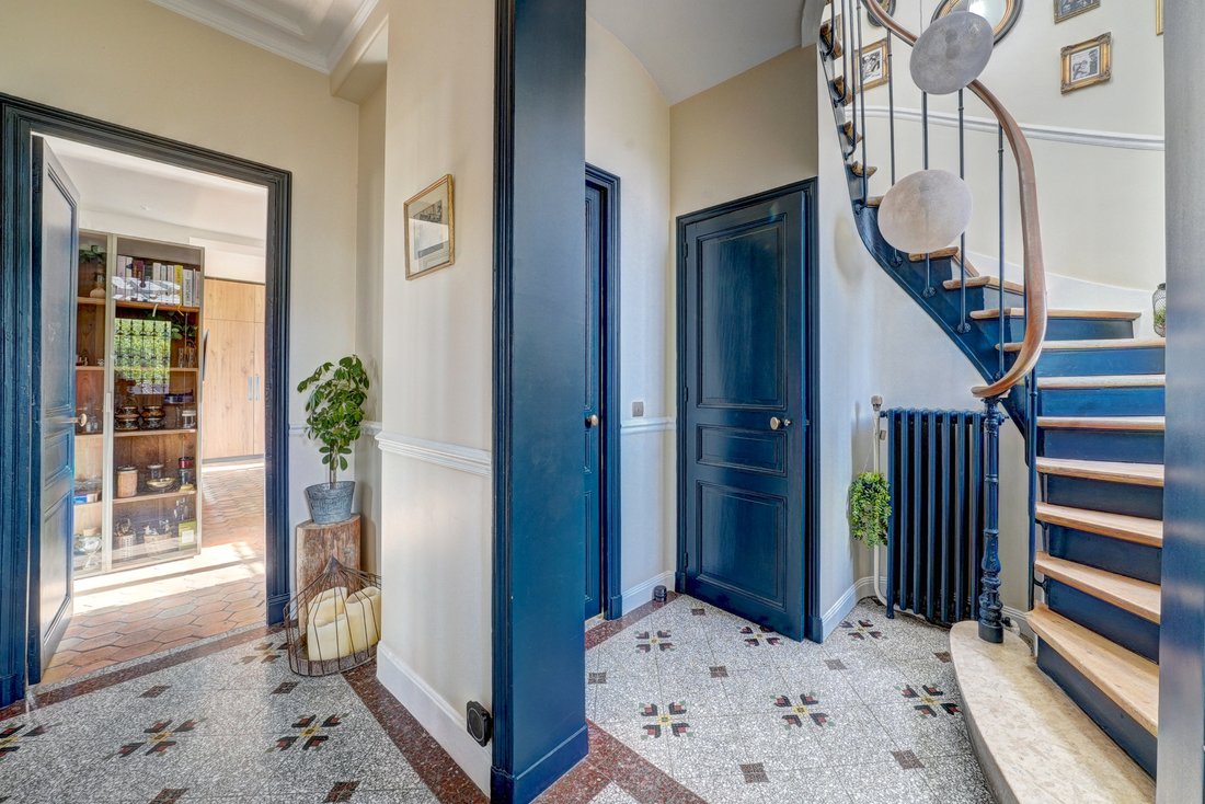 House in Centre Ville-Commerce, Enghien-les-Bains, France 3 - 16362047