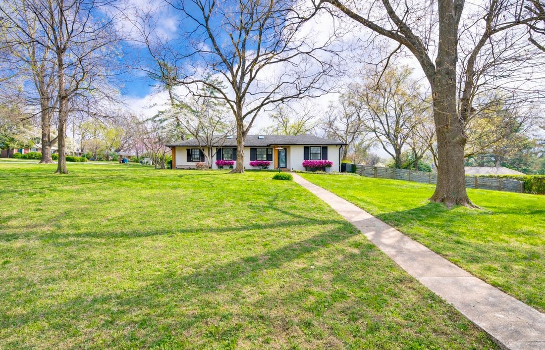 House in Nashville, Tennessee, United States 3 - 17499120